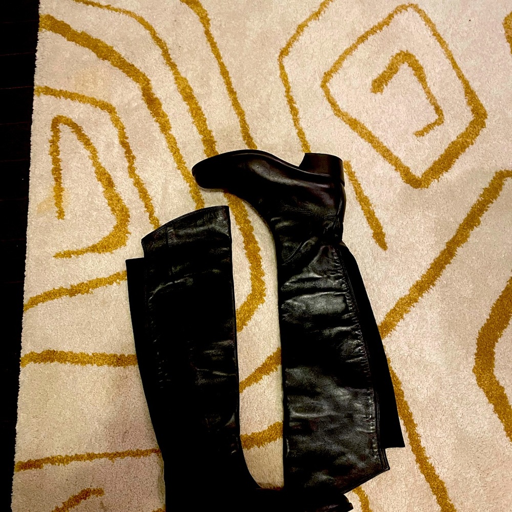 Lavorazione Italian Knee High Boots- Barely Worn!!